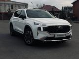 Hyundai Santa Fe 2021 года за 16 850 000 тг. в Астана