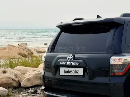 Toyota 4Runner 2014 года за 18 500 000 тг. в Актау – фото 3