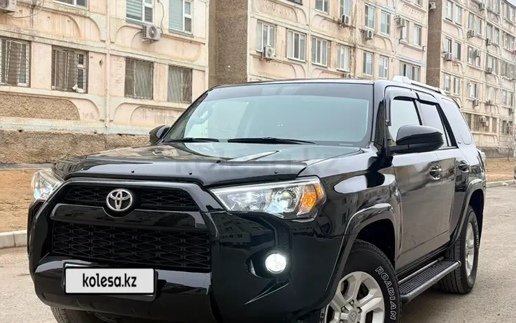 Toyota 4Runner 2014 года за 18 500 000 тг. в Актау