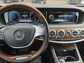 Mercedes-Benz S 500 2015 года за 22 222 222 тг. в Алматы – фото 32