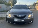 Toyota Camry 2007 года за 6 300 000 тг. в Алматы – фото 2