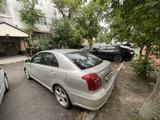 Toyota Avensis 2003 года за 3 000 000 тг. в Тараз – фото 2
