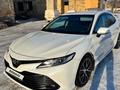 Toyota Camry 2018 года за 11 800 000 тг. в Караганда – фото 3