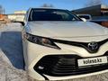 Toyota Camry 2018 года за 11 800 000 тг. в Караганда – фото 4