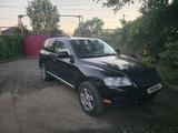 Volkswagen Touareg 2003 года за 4 000 000 тг. в Алматы – фото 2
