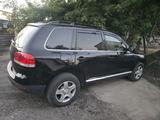 Volkswagen Touareg 2003 года за 4 000 000 тг. в Алматы – фото 3