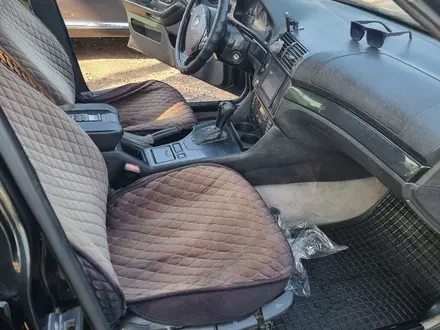BMW 528 1997 года за 2 600 000 тг. в Алматы – фото 7