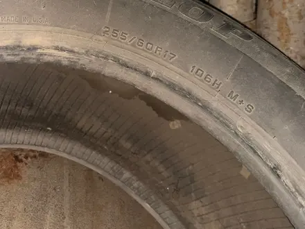 Шина Dunlop 255/60/17 за 5 000 тг. в Уральск – фото 2