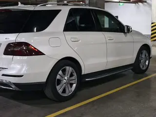 Mercedes-Benz ML 350