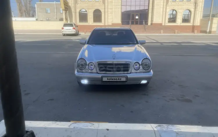 Mercedes-Benz E 230 1998 года за 3 000 000 тг. в Тараз