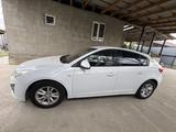 Chevrolet Cruze 2013 года за 3 800 000 тг. в Алматы – фото 2