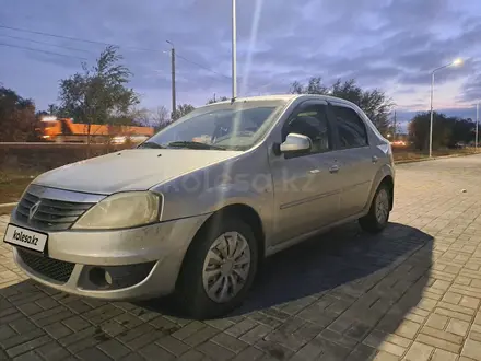 Renault Logan 2014 года за 2 650 000 тг. в Уральск – фото 3