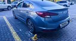 Hyundai Elantra 2019 годаүшін7 490 000 тг. в Астана – фото 5