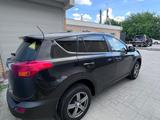 Toyota RAV4 2014 года за 8 500 000 тг. в Актобе – фото 2