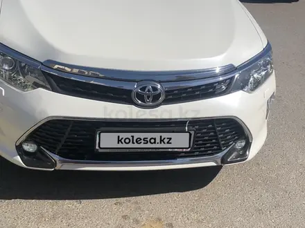 Toyota Camry 2018 года за 12 500 000 тг. в Астана – фото 3