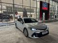 Toyota Camry 2021 года за 16 300 000 тг. в Астана