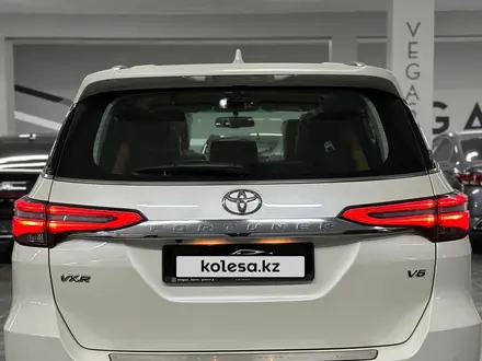 Toyota Fortuner 2022 года за 27 000 000 тг. в Тараз – фото 6
