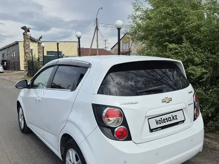 Chevrolet Aveo 2014 года за 3 700 000 тг. в Кокшетау – фото 3