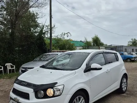 Chevrolet Aveo 2014 года за 3 700 000 тг. в Кокшетау – фото 2