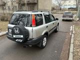 Honda CR-V 1997 года за 3 000 000 тг. в Алматы – фото 4
