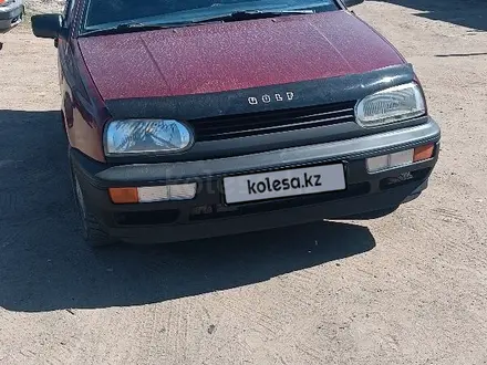 Volkswagen Golf 1995 года за 700 000 тг. в Павлодар