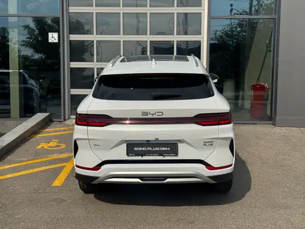 BYD Song Plus Flagship 100 DM-i 2026 года за 14 990 000 тг. в Шымкент – фото 4