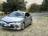 Toyota Camry 2018 года за 13 600 000 тг. в Шымкент