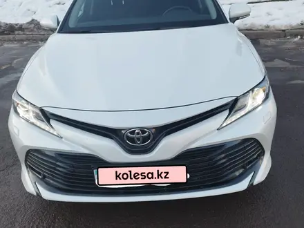 Toyota Camry 2019 года за 13 500 000 тг. в Астана – фото 4