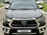 Toyota Hilux 2022 года за 24 500 000 тг. в Астана – фото 2