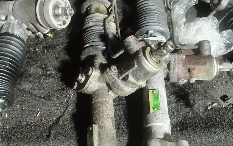 Рейка рулевая за 2 000 тг. в Алматы