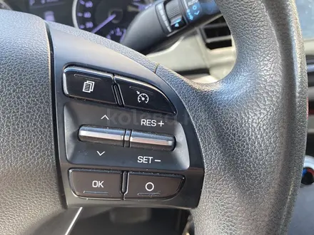 Hyundai Elantra 2019 года за 7 590 000 тг. в Актобе – фото 18