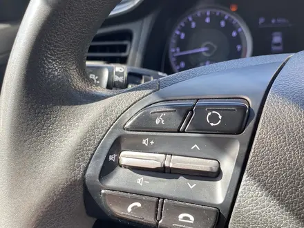 Hyundai Elantra 2019 года за 7 590 000 тг. в Актобе – фото 19