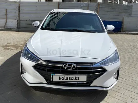 Hyundai Elantra 2019 года за 7 590 000 тг. в Актобе