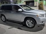 Toyota Highlander 2008 года за 9 200 000 тг. в Алматы