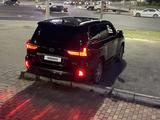 Lexus LX 570 2017 года за 42 000 000 тг. в Астана