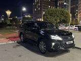 Lexus LX 570 2017 года за 42 000 000 тг. в Астана – фото 3