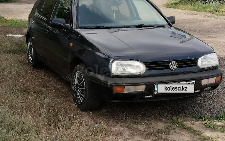 Volkswagen Golf 1993 года за 800 000 тг. в Уральск