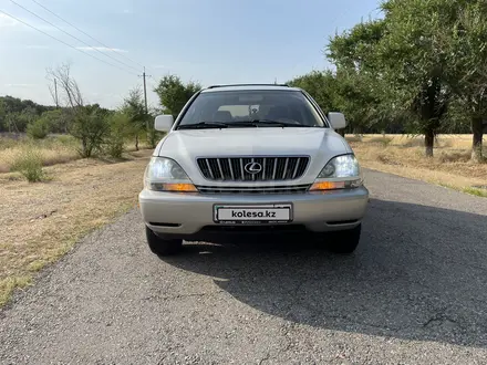 Lexus RX 300 2001 года за 5 500 000 тг. в Алматы