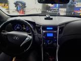 Hyundai Sonata 2012 года за 4 500 000 тг. в Астана – фото 2