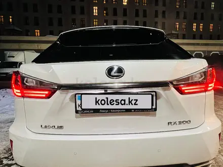 Lexus RX 300 2018 года за 23 300 000 тг. в Астана – фото 4