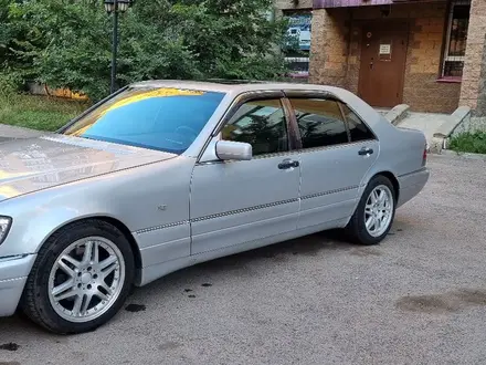 Mercedes-Benz S 320 1997 года за 3 500 000 тг. в Астана