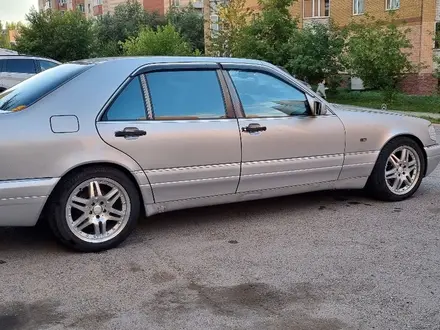 Mercedes-Benz S 320 1997 года за 3 500 000 тг. в Астана – фото 12