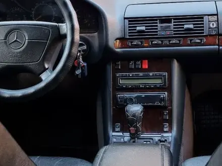 Mercedes-Benz S 320 1997 года за 3 500 000 тг. в Астана – фото 18