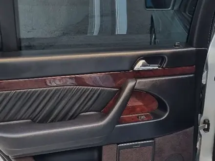 Mercedes-Benz S 320 1997 года за 3 500 000 тг. в Астана – фото 20