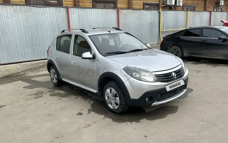 Renault Sandero Stepway 2014 года за 3 800 000 тг. в Атырау