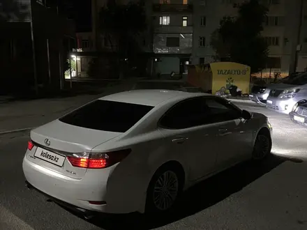 Lexus ES 250 2013 года за 13 000 000 тг. в Жанаозен – фото 3