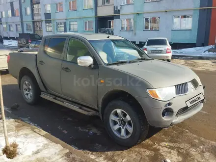 Mitsubishi L200 2008 года за 3 200 000 тг. в Алматы – фото 2