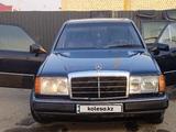 Mercedes-Benz E 200 1990 года за 850 000 тг. в Шымкент – фото 5