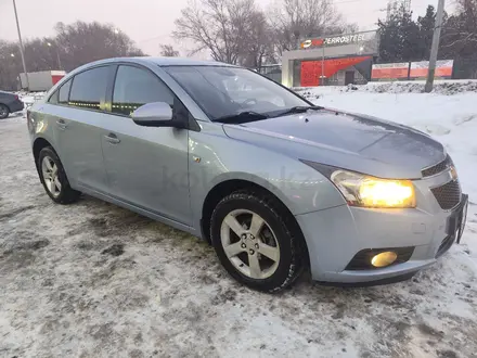 Chevrolet Cruze 2011 года за 2 800 000 тг. в Алматы