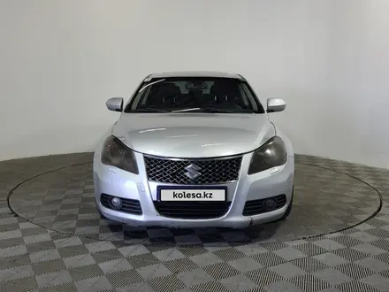 Suzuki Kizashi 2011 года за 3 230 000 тг. в Алматы – фото 2